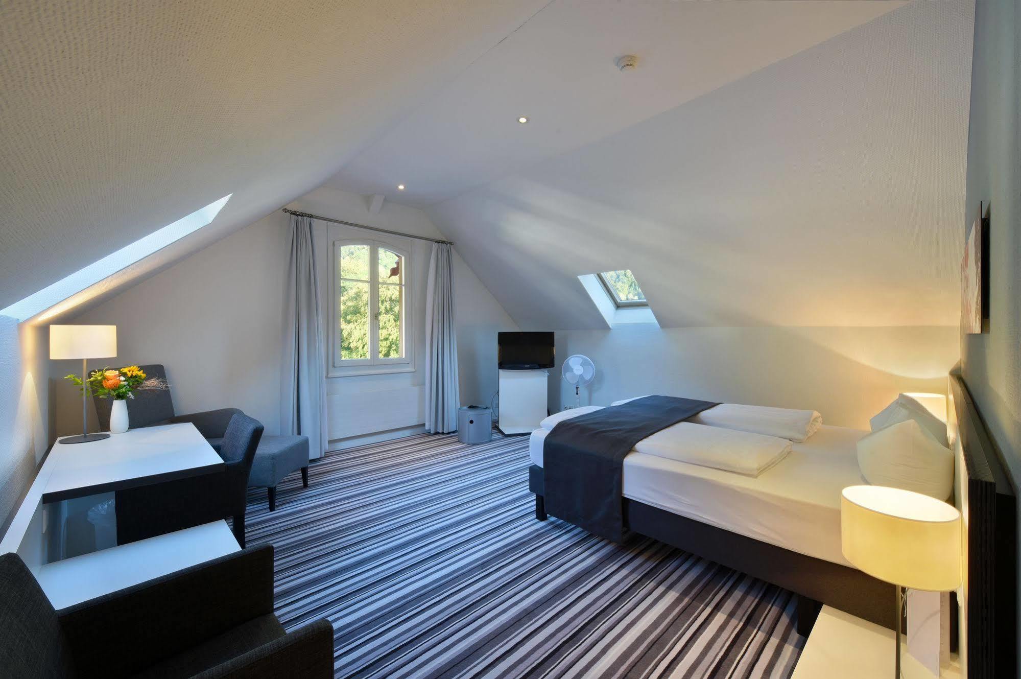 Hotel Vitznauerhof - Lifestyle Hideaway At Lake Lucerne Екстер'єр фото
